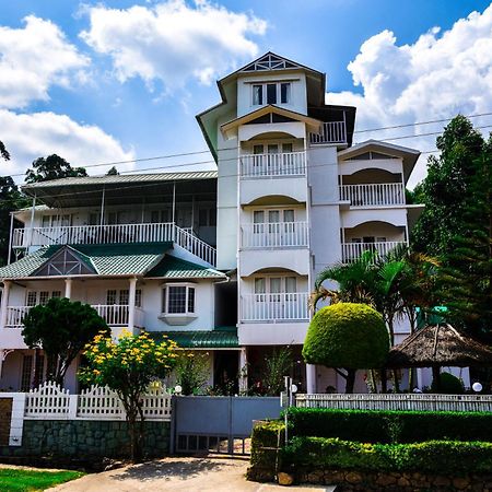 Lakezone Holiday Resort Munnar Exterior photo